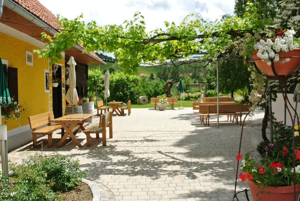 Weingut Primus Suedsteiermark Шпільфельд Екстер'єр фото